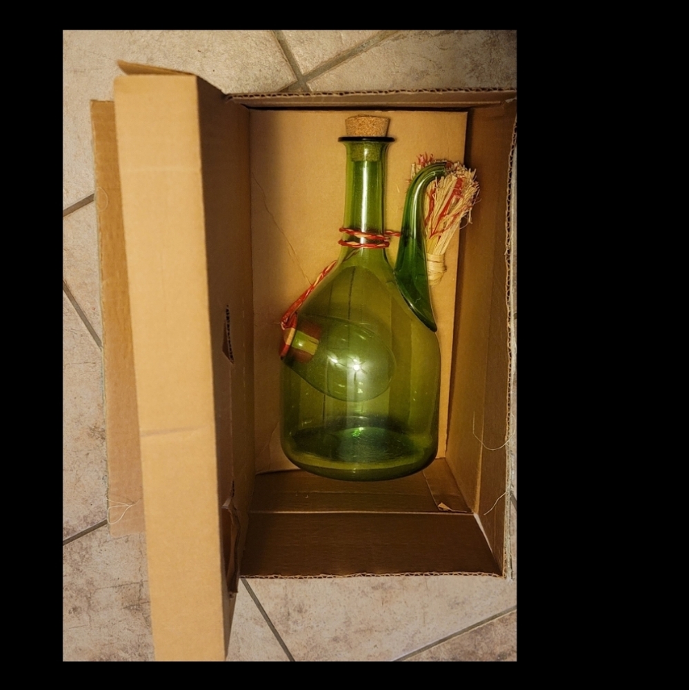 Princess House Vintage Wine Decanter Pitcher
